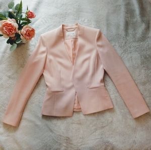 Beautiful! 💝 Calvin Klein blazers/jacket.